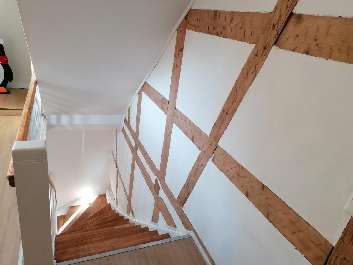 Fewo Im Lehm-Fachwerkhaus Erfurt Mit 3 Einzelnen Schlafzimmern Je Mit Tv ภายนอก รูปภาพ