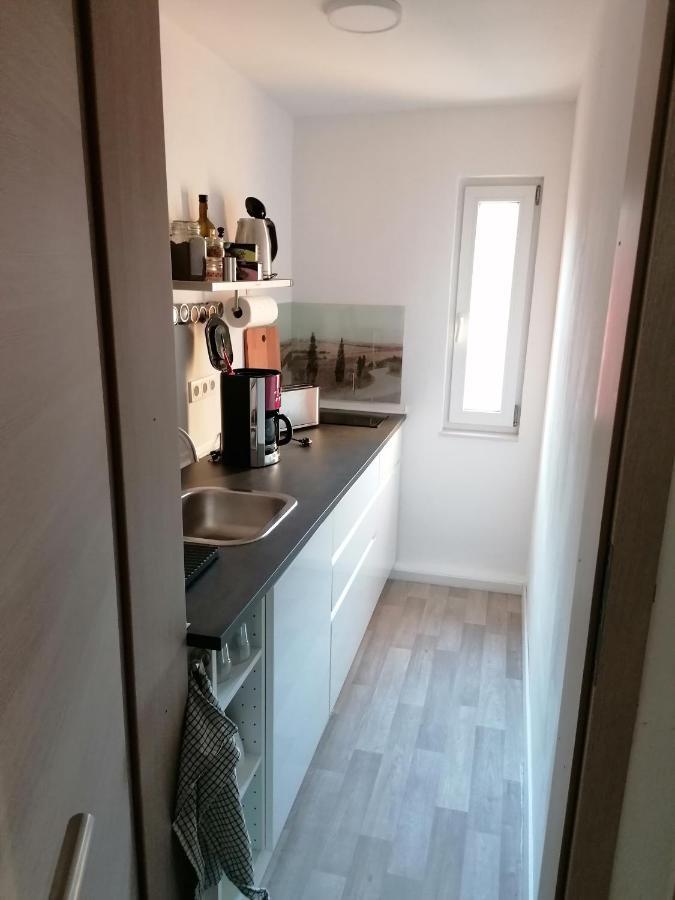 Fewo Im Lehm-Fachwerkhaus Erfurt Mit 3 Einzelnen Schlafzimmern Je Mit Tv ภายนอก รูปภาพ
